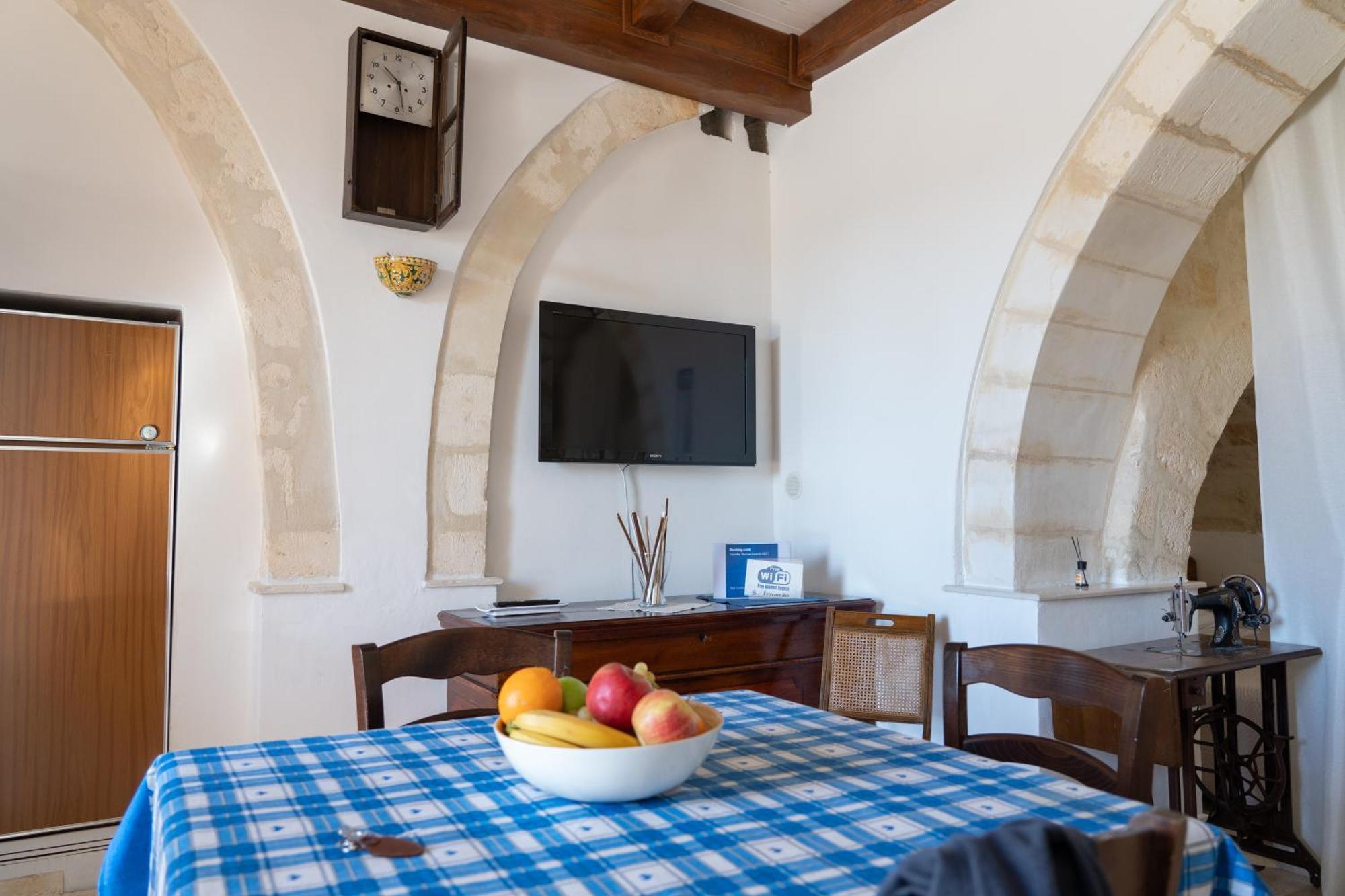 San Leonardo - Aparthotel Laterza Zewnętrze zdjęcie